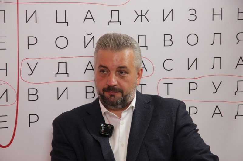 Юрий Васльев