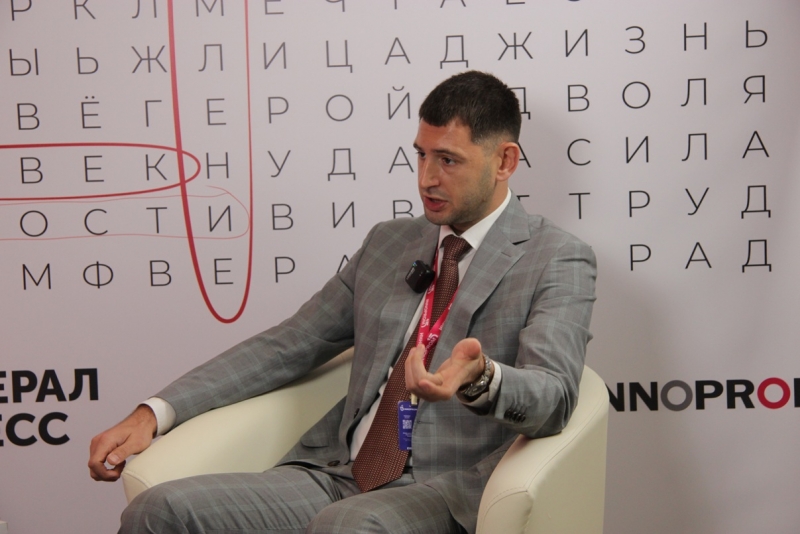 Юрий Авдалов