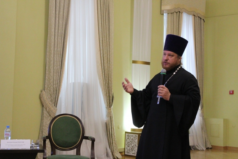 Тобольский протоиерей Владимир Хлынов был последним духовником императора