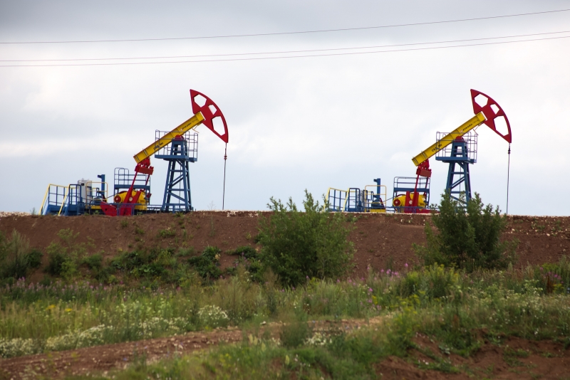 нефть