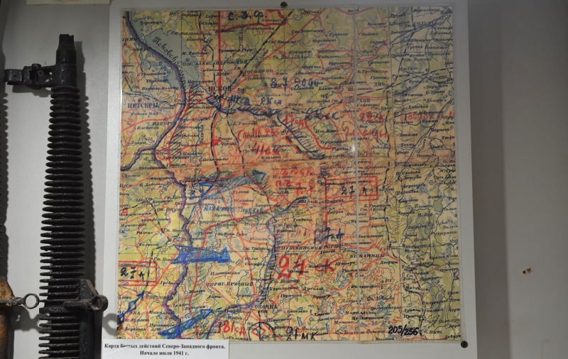 При музее 36 лет существует поисковая группа - мы поднимаем убитых солдат, отметил Петр Михайлович