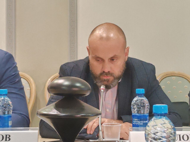 Владимир Маслов