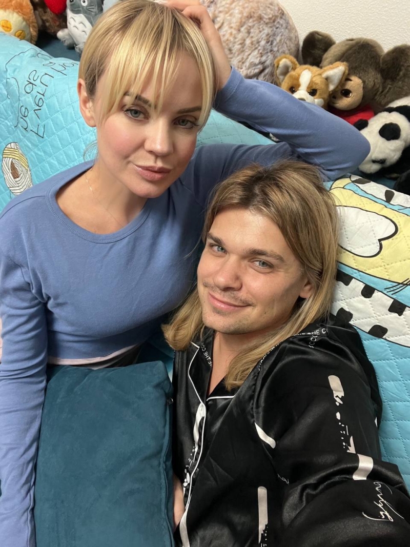 Гуров записал пять альбомов и десятки синглов