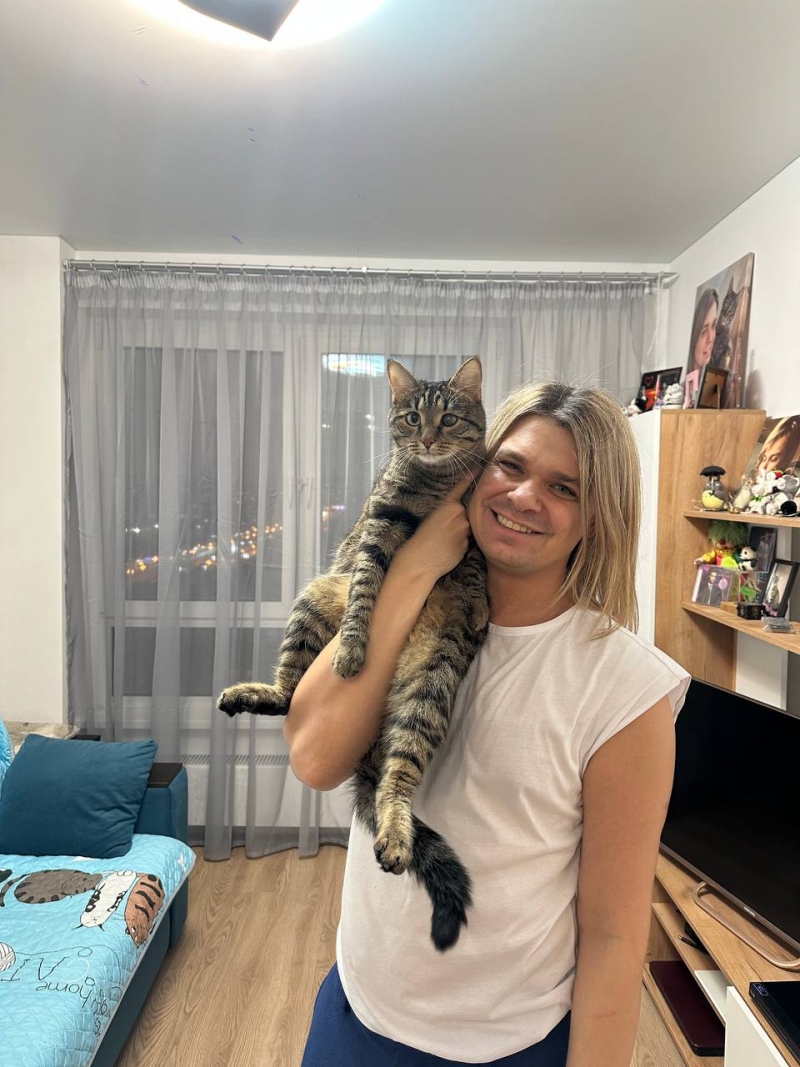 Гуров записал пять альбомов и десятки синглов