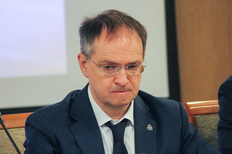 мединский