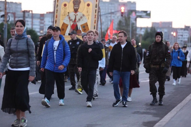 В крестном ходе приняли участие более 40 тысяч верующих