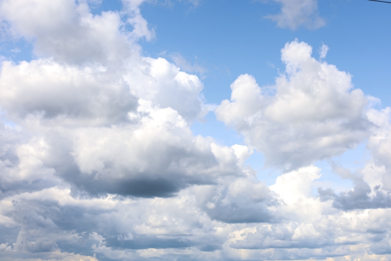 Облака скоро могут принести Дождь в Свердловскую область