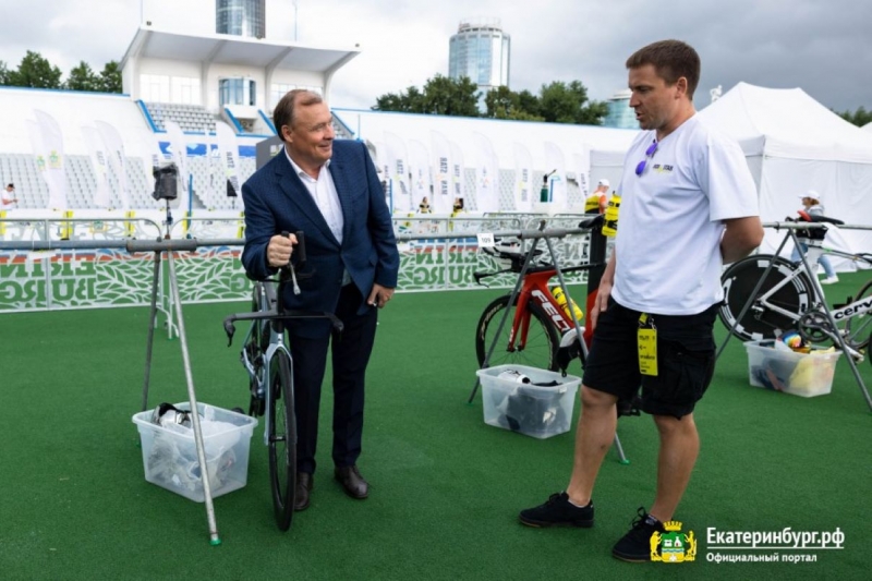 В уральскую столицу приехали 1500 спортсменов