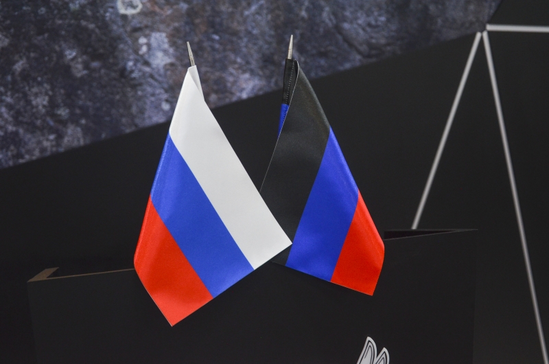 ДНР, Россия