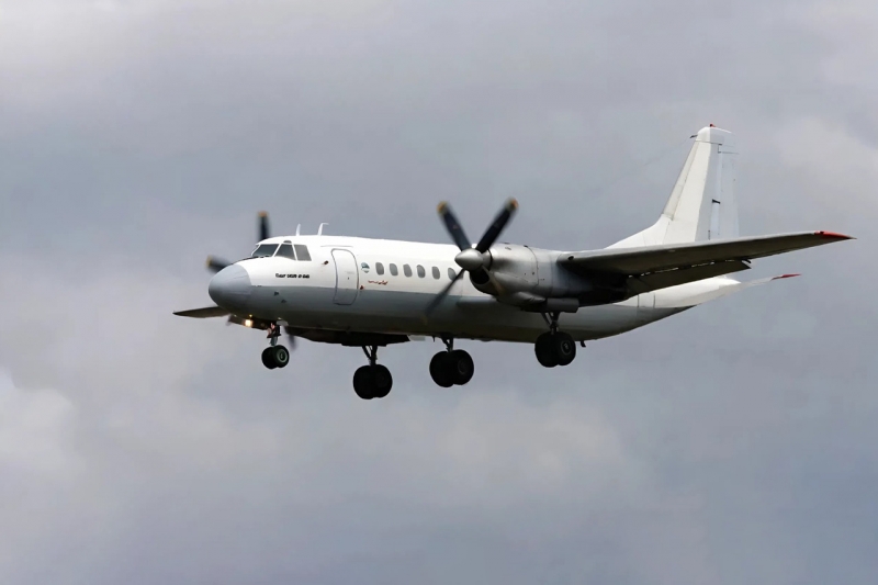 Самолет Ан-24