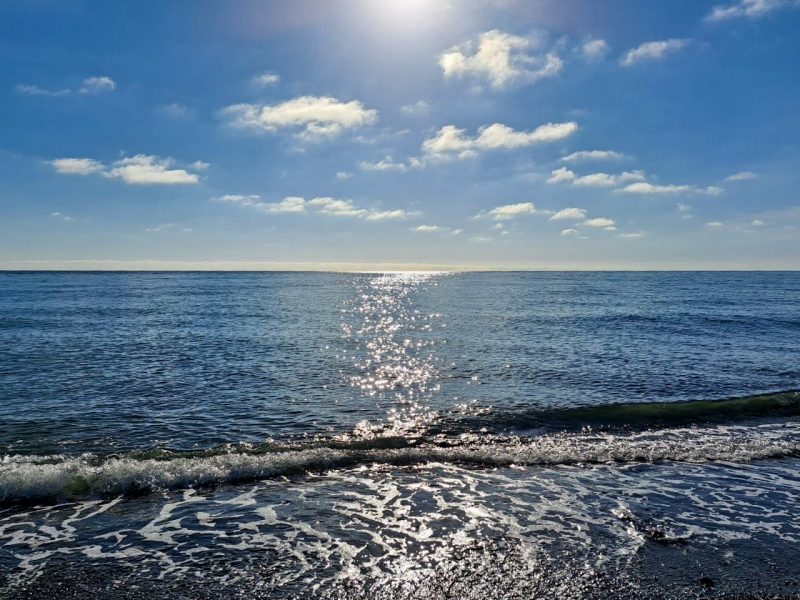 море