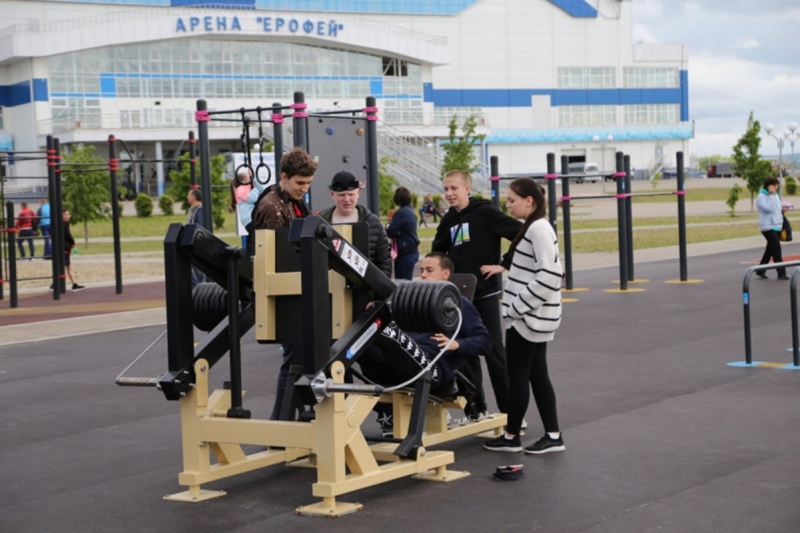 Новая спортивная площадка