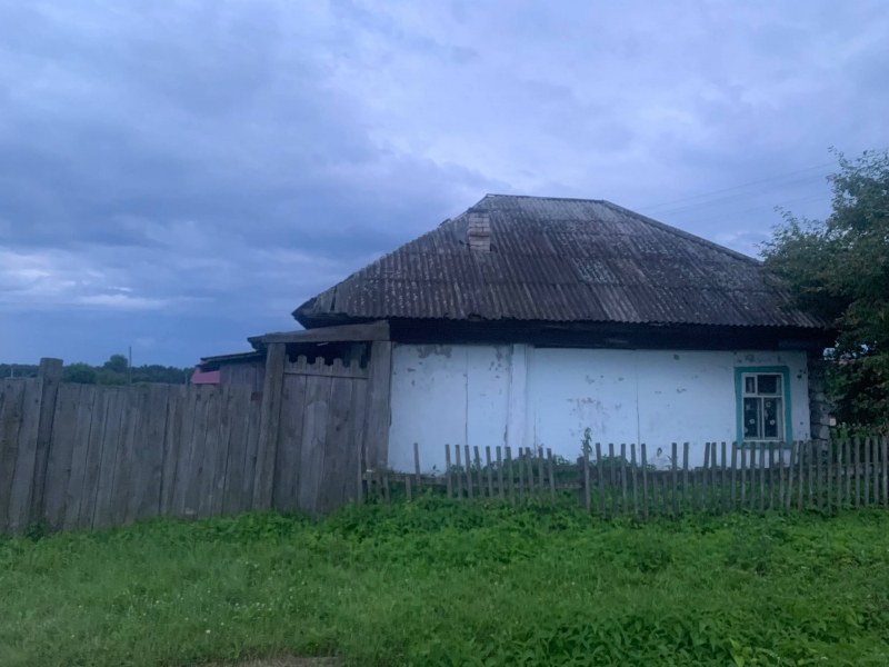 заброшенный дом в деревне