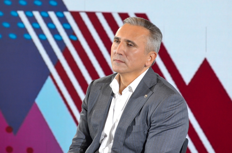 Александр Моор