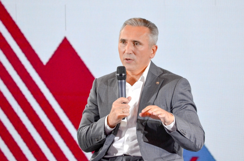 Александр Моор