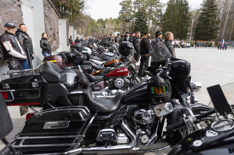 Байкерское сообщество Екатеринбурга выступило в поддержку Надежды Гугумберидзе