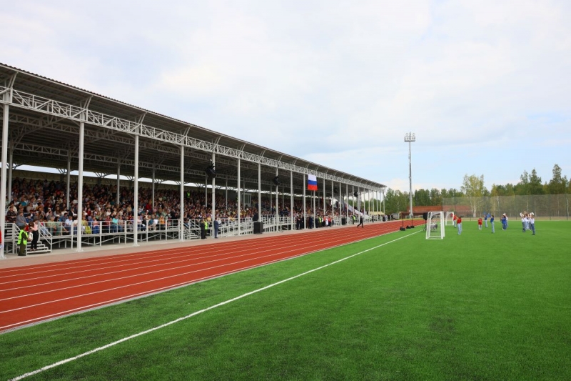 Новый стадион открыл врио губернатора Денис Паслер