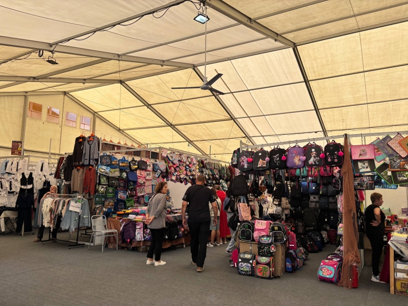 Школьный базар открылся в Тюмени