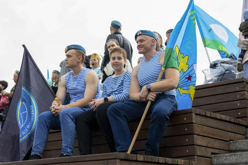 Десантники