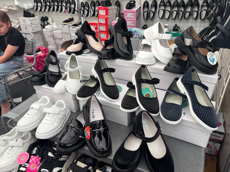 Школьный базар открылся в Тюмени