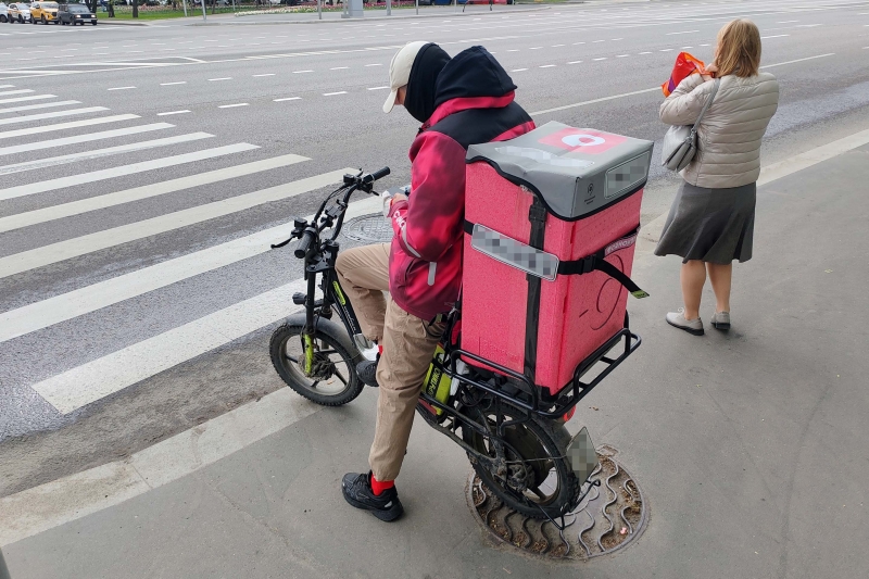 Курьер в Москве