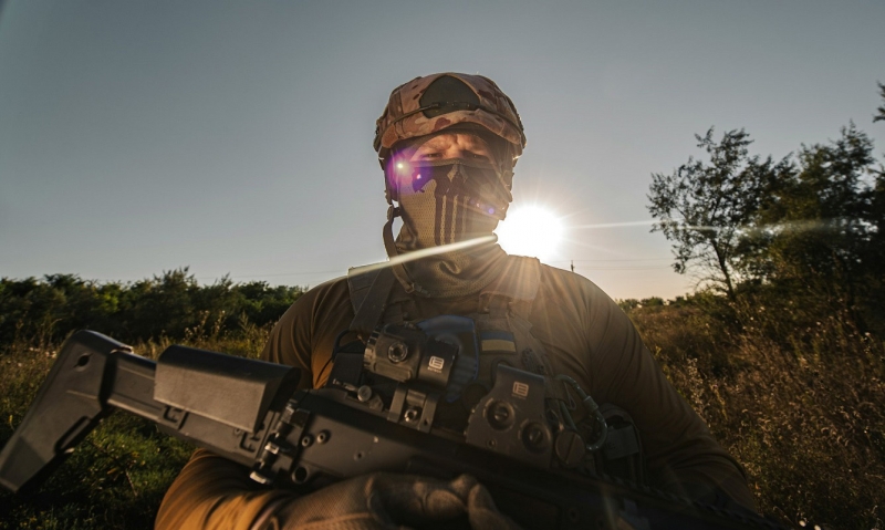 Военнослужащий