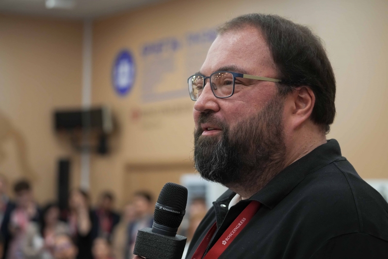 Шадаев Максут