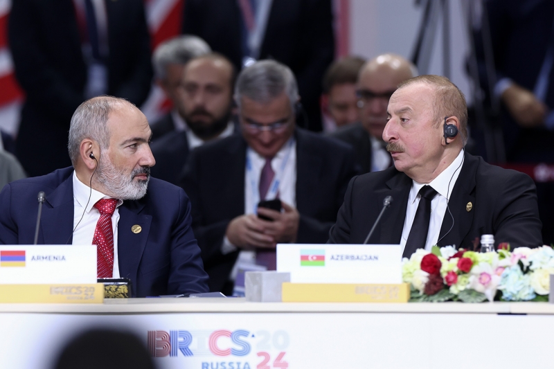 Пашинян и Алиев