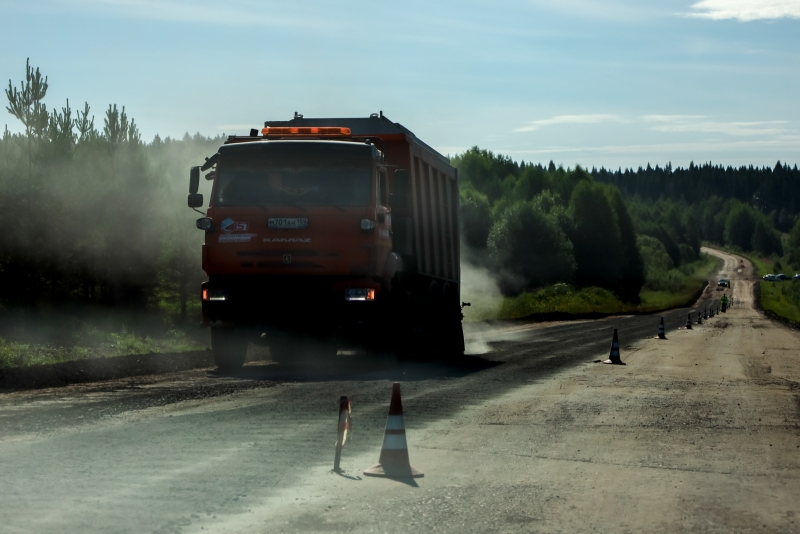 В ближайшие четыре года власти намерены выделить свыше 120 млрд рублей на строительство, реконструкцию и ремонт дорог
