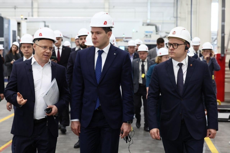 Визит Алиханова