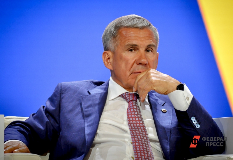 Рустам Минниханов