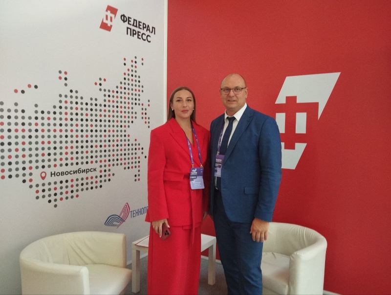 Александр Смекалин