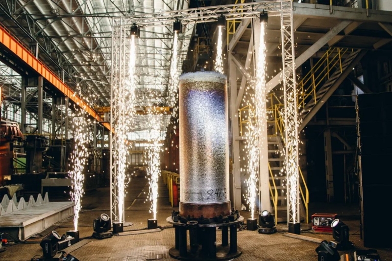 Титановый слиток