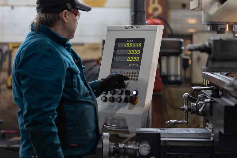 Наиболее востребованными и высокооплачиваемыми остаются представители рабочих специальностей