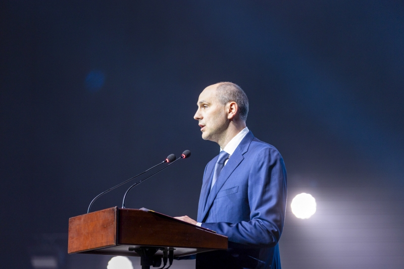 Денис Паслер