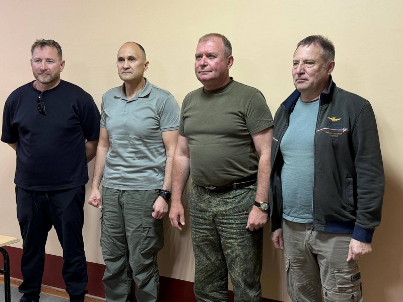 Свердловские депутаты уже не в первый раз выезжают в ДНР с гуманитарной миссией