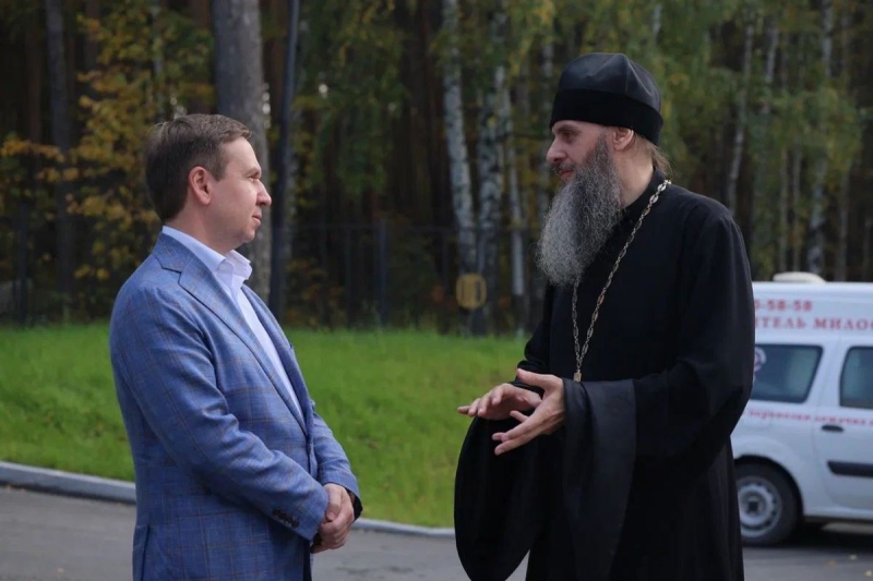 Свято-Елисаветинскую обитель милосердия посетил митрополит Евгений