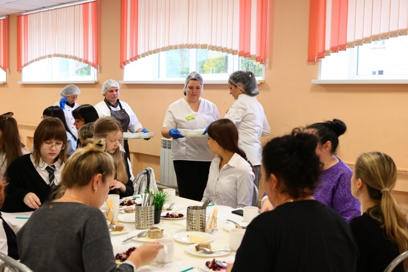 Дегустация школьного питания в Рязани