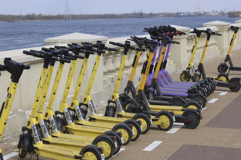 Парковка электросамокатов