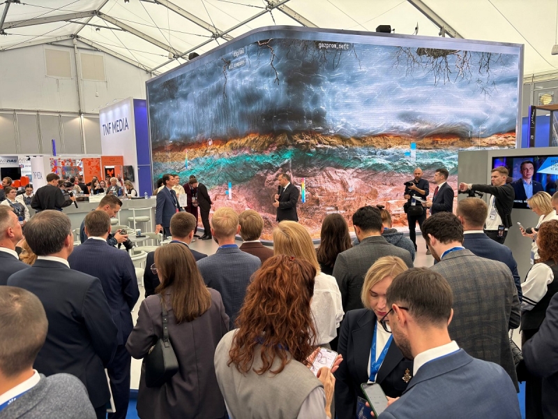 Деловой завтрак на TNF 2025 проходил в закрытом формате