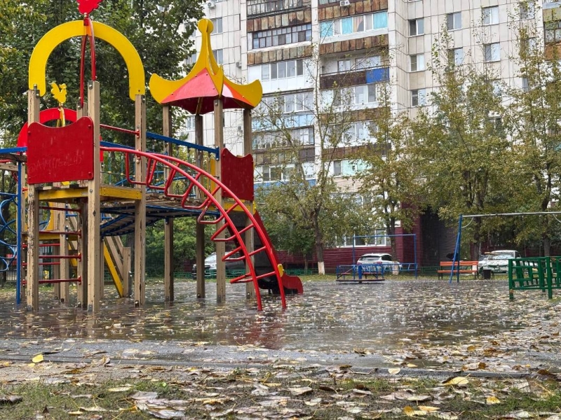 детская площадка, осень