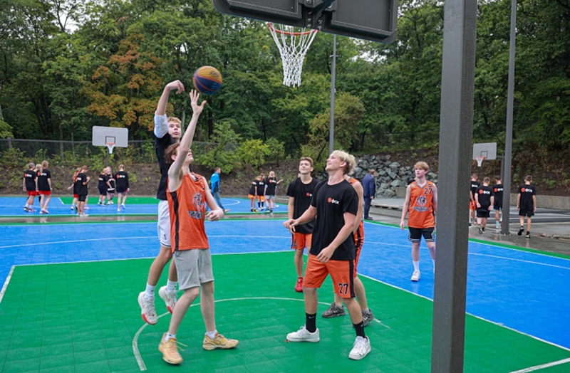 Для жителей открыта спортивная площадка