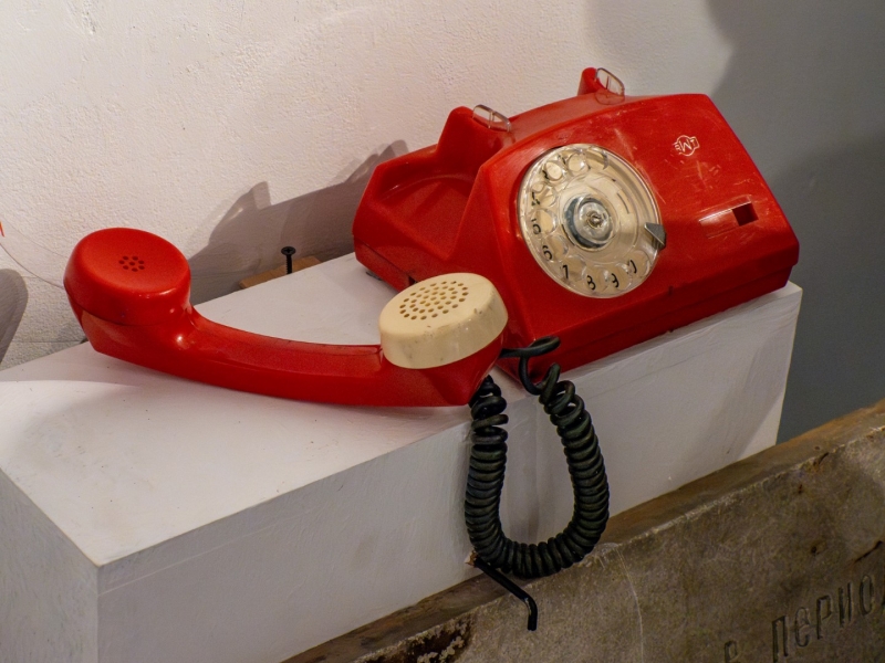 Стационарный телефон
