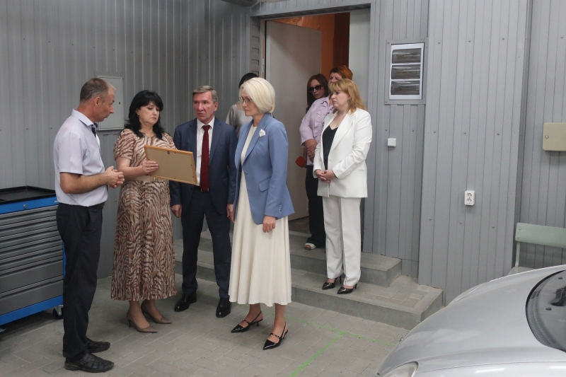 ростов кадры