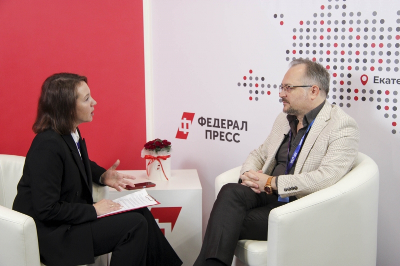 Строительная отрасль сталкивается с вызовами, которые можно преодолеть при взаимодействии власти и бизнеса, сказал Сергей Львов