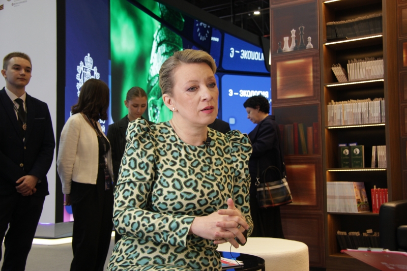 Мария Захарова