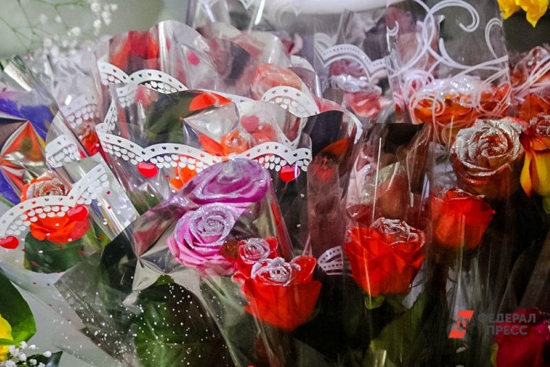 В Свердловскую область привезли зараженные розы