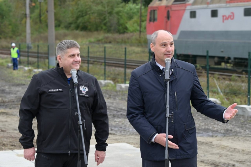Владислав Галкин порно: ол әйелімен жыныстық қатынасқа түседі