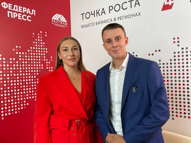 блогер Гурьянов