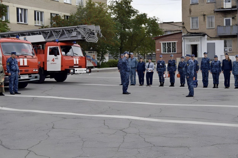 построение, МЧС